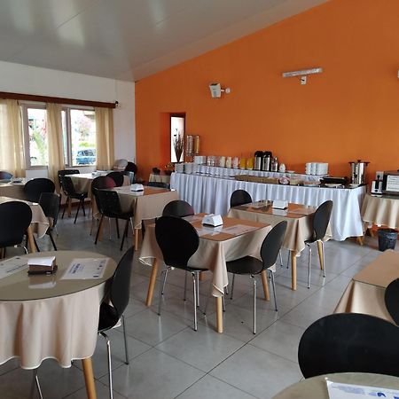 Complejo Juanjo Ramos Hotell Termas del Daymán Exteriör bild