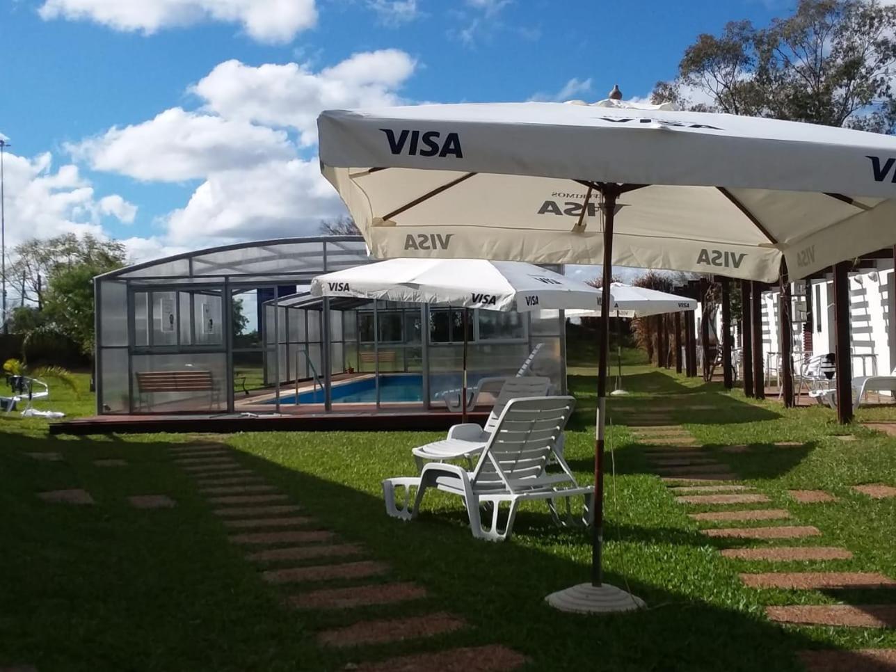Complejo Juanjo Ramos Hotell Termas del Daymán Exteriör bild