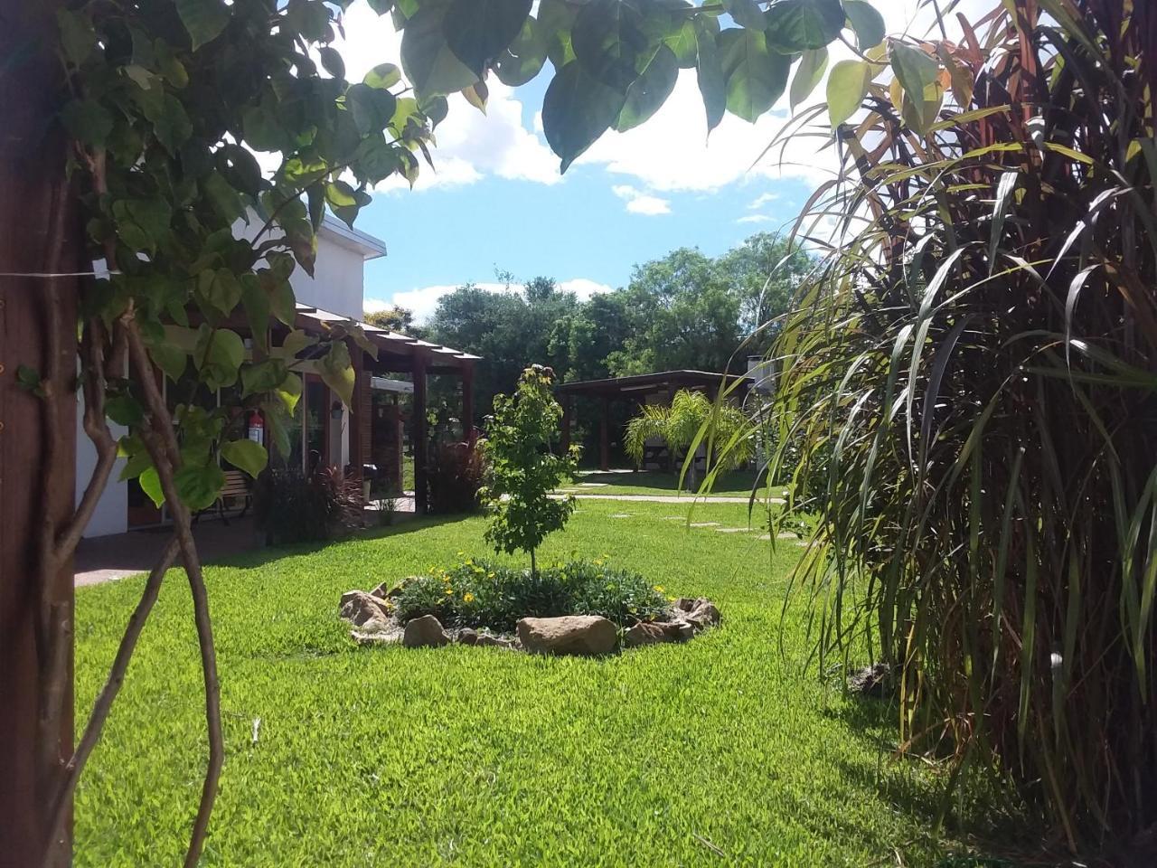 Complejo Juanjo Ramos Hotell Termas del Daymán Exteriör bild