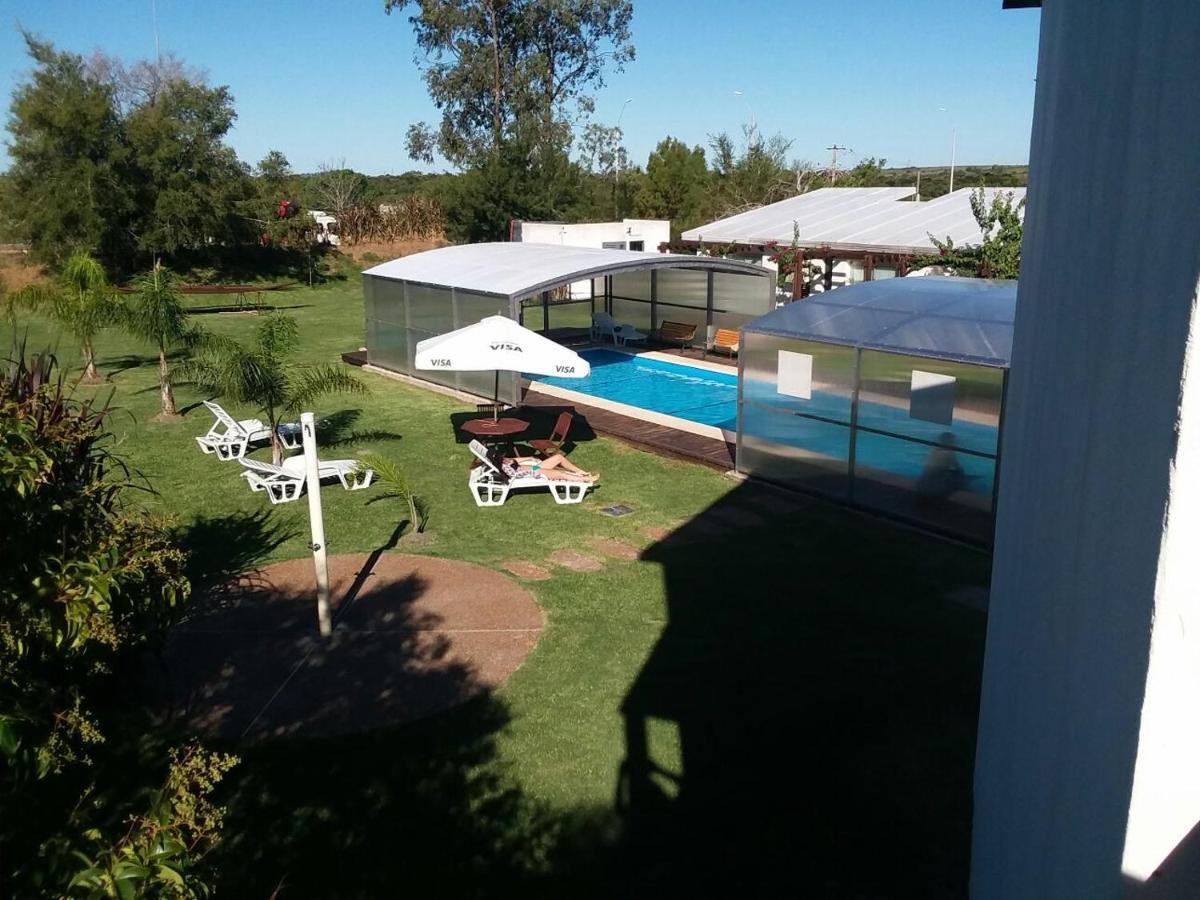 Complejo Juanjo Ramos Hotell Termas del Daymán Exteriör bild