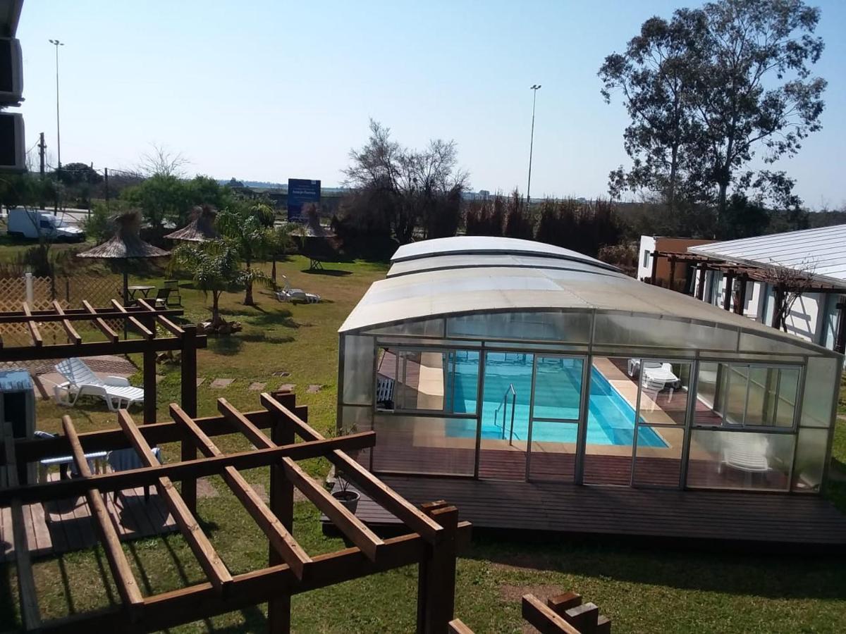 Complejo Juanjo Ramos Hotell Termas del Daymán Exteriör bild